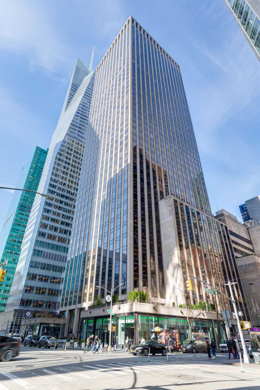 Avenue Of Americas New York Ny Commercial Space For Rent Vts