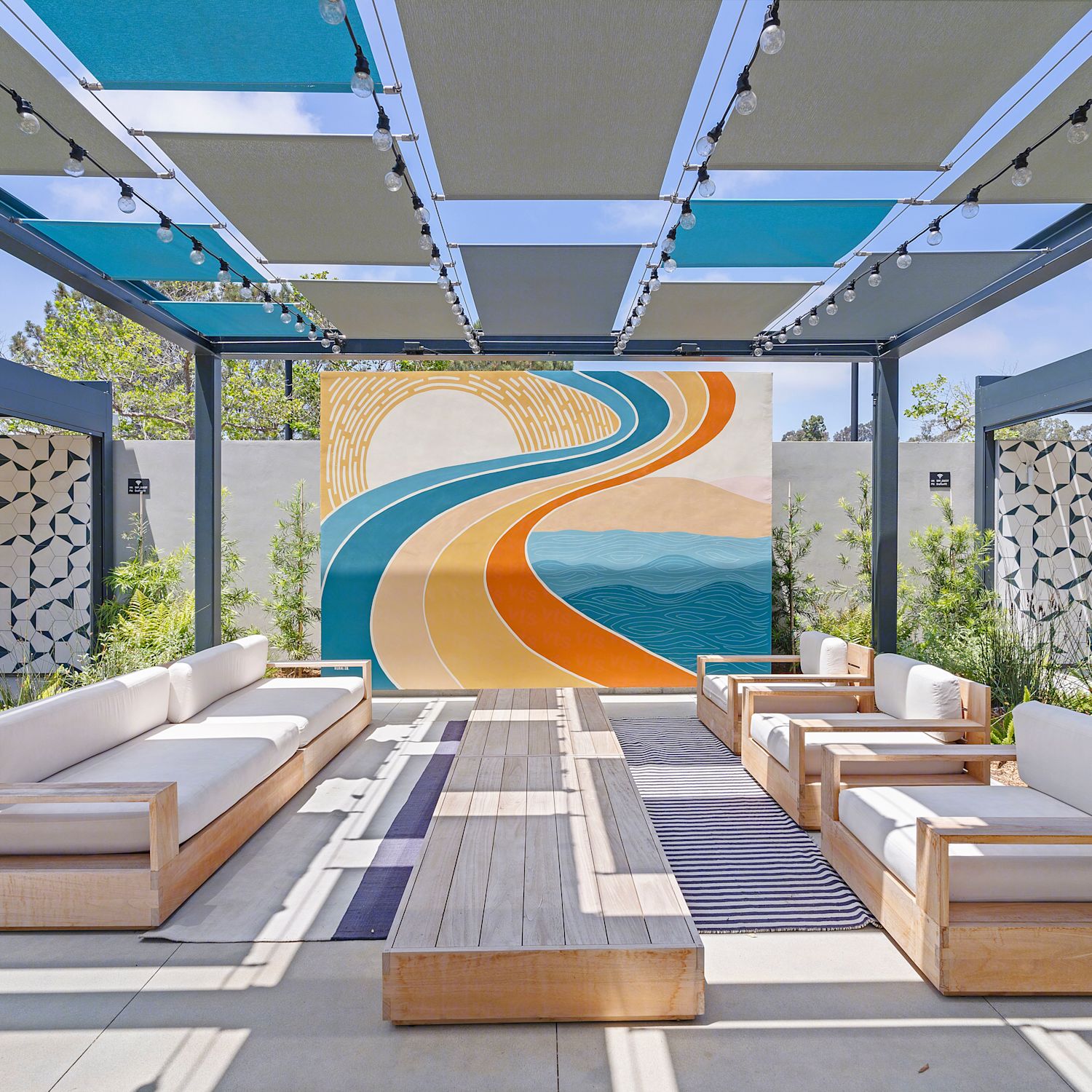 <p class="text-size-body-18" textalign="left"><span class="text-size-body-18">Concierge Style Amenities</span></p> at Craft - 12626 - 12636 High Bluff Drive