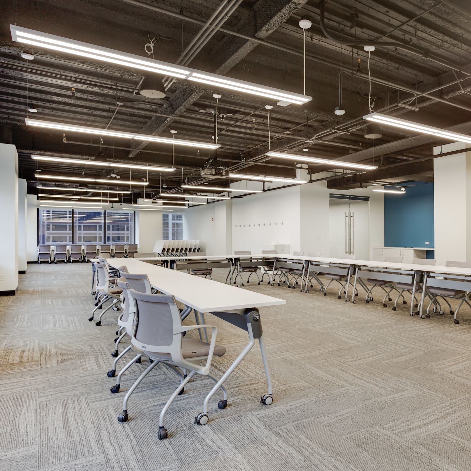 <p><strong>A Centralized Workspace for Professional Excellence</strong></p> at 30 North LaSalle Street