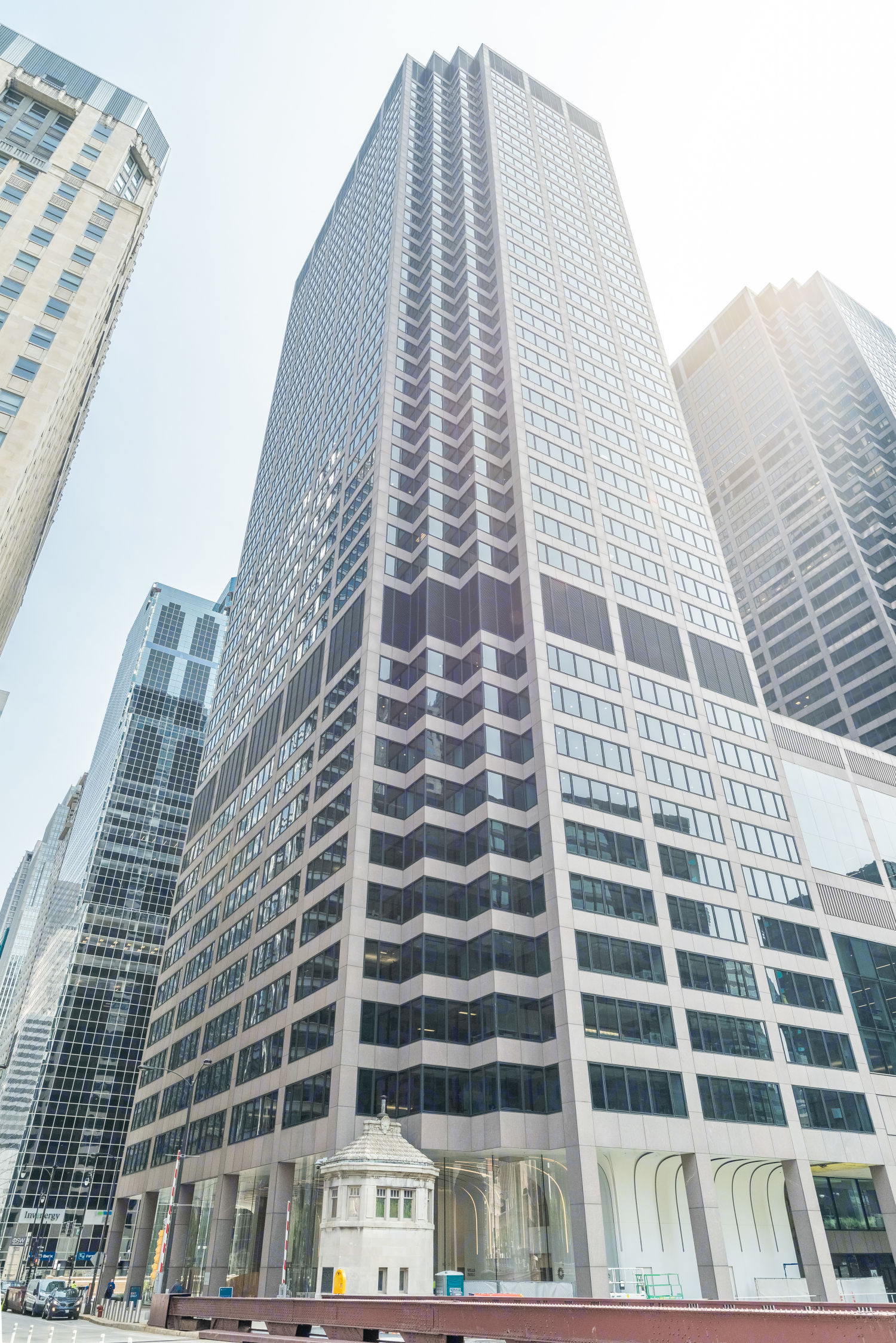 CME Center - 10 South Wacker Drive, Chicago, IL Commercial Space for 