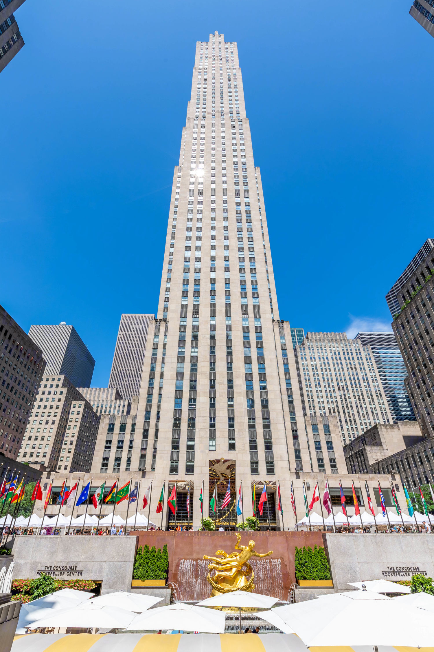 midtown manhattan seen from 30 rockefeller plaza new york city usa