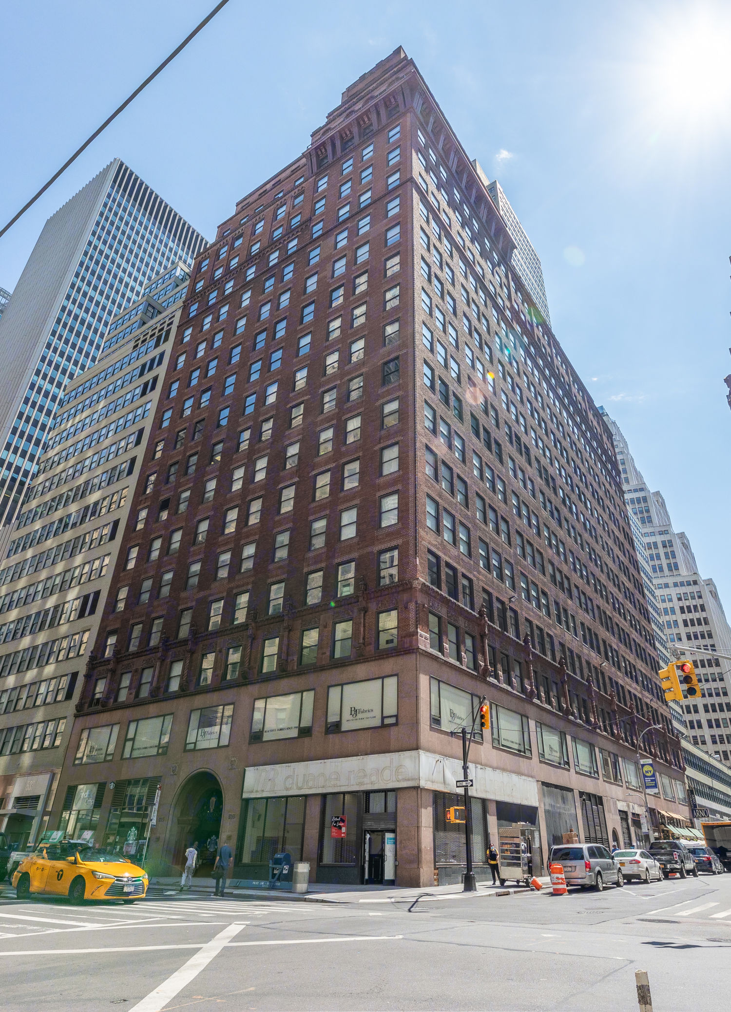 525 7th Avenue, New York, NY Commercial Space for Rent