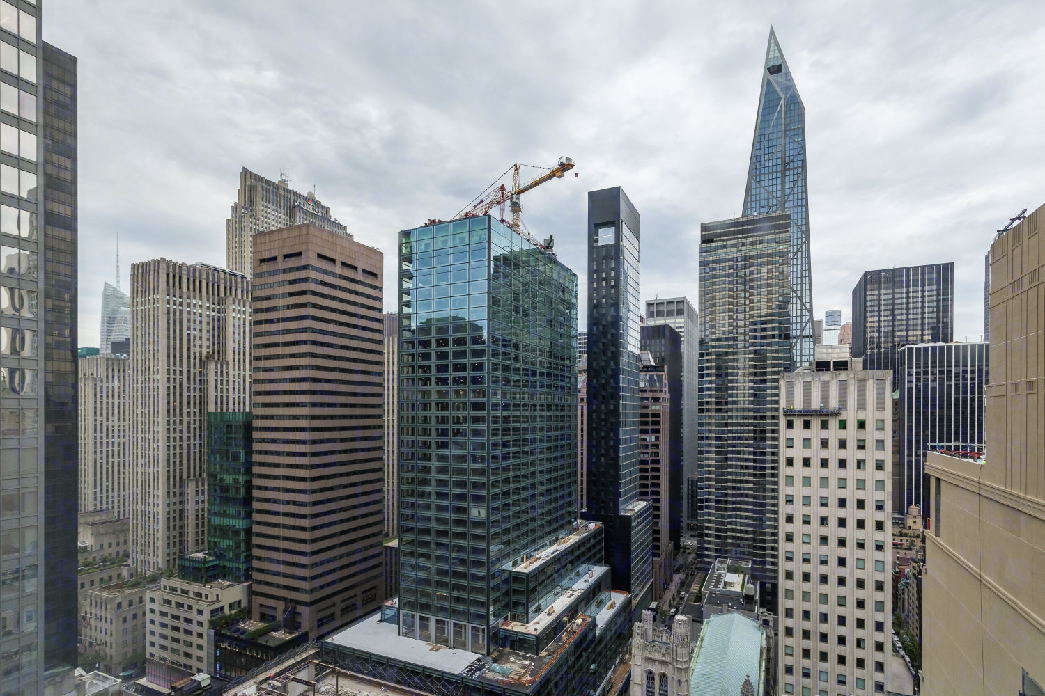 Partial 25th Floor, Suite 2504, 520 Madison Avenue