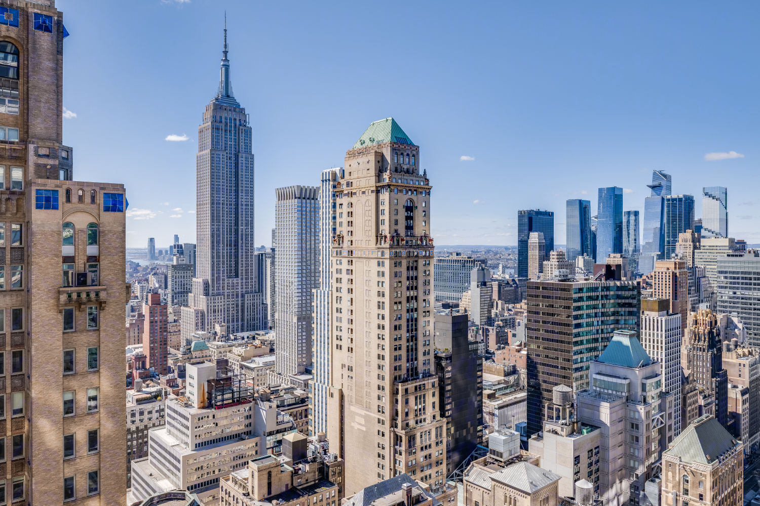 Entire 42nd Floor, Suite 4200 Commercial Space for Rent at