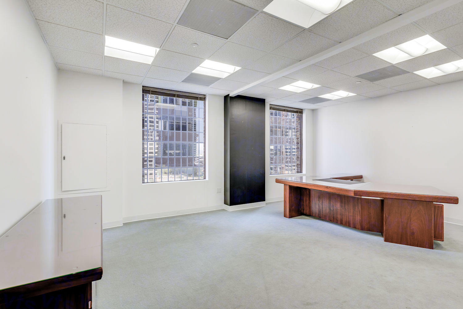 Partial 9th Floor, Suite 905 Commercial Space for Rent at