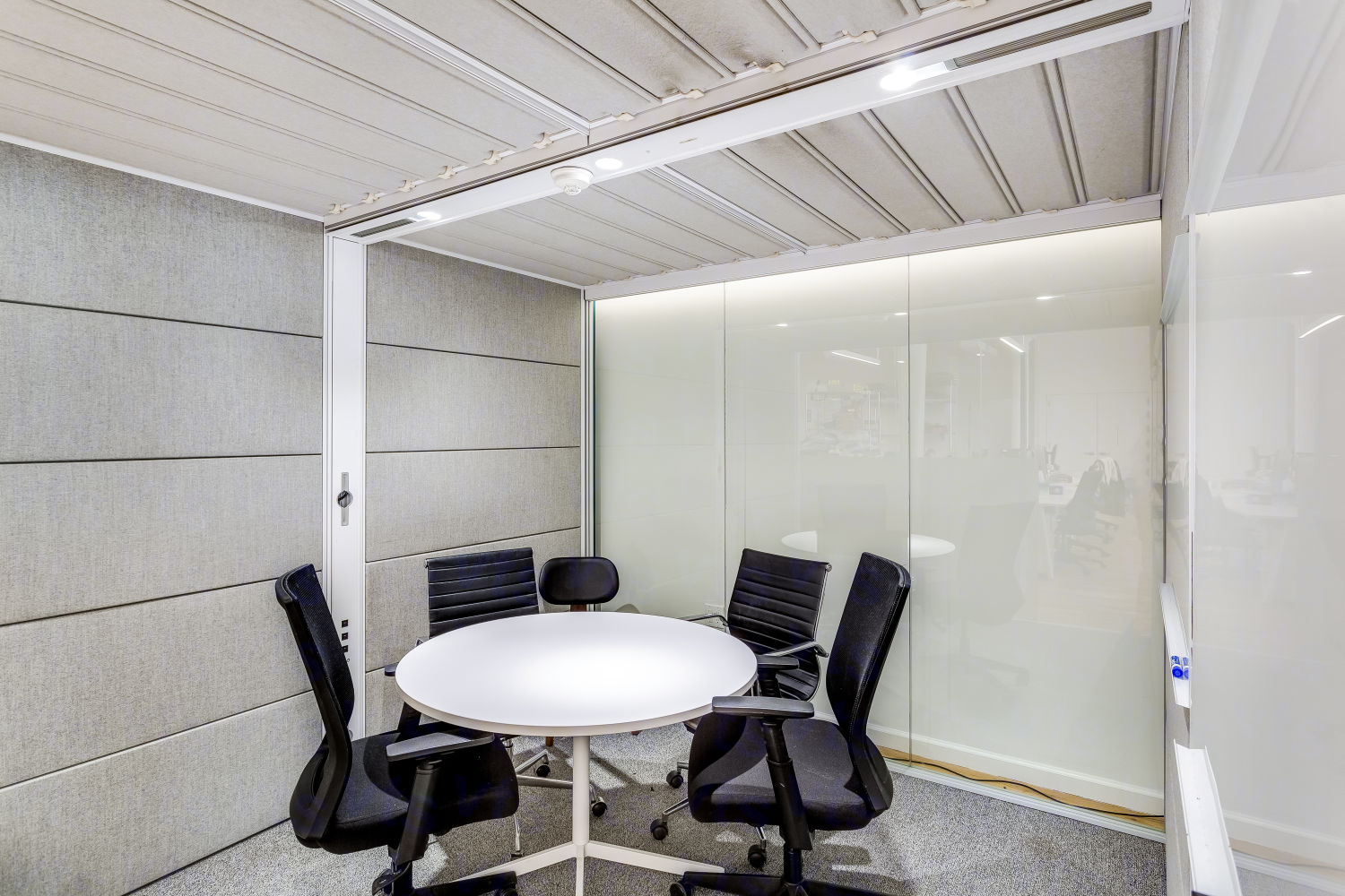 Room 4, Entire 4th Floor, 91 Fifth Avenue