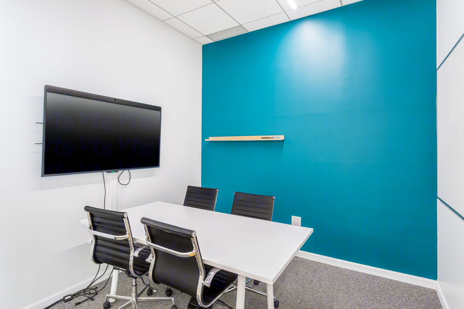 Room 3, Entire 4th Floor, 91 Fifth Avenue