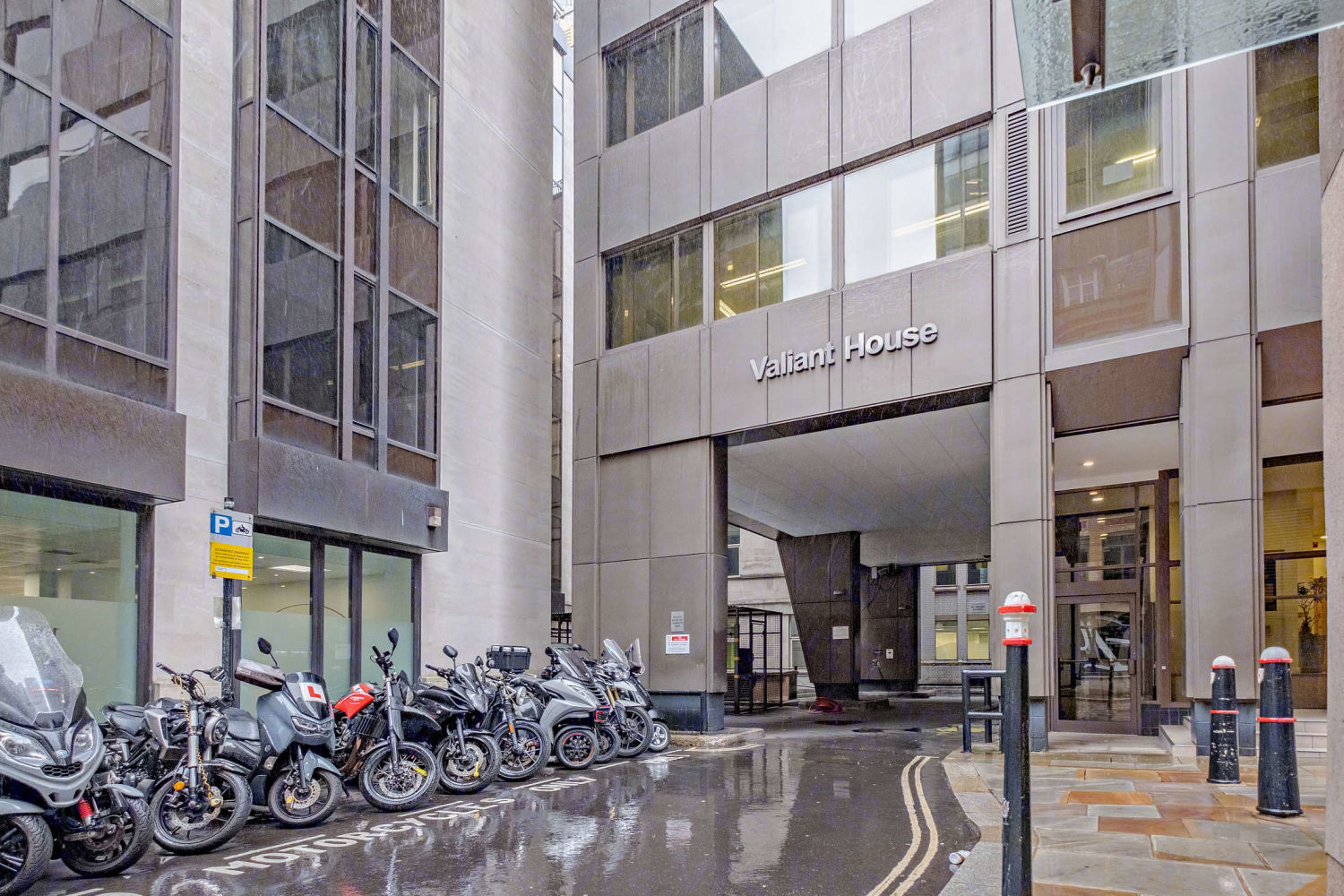 Valiant House, 4-10 Heneage Lane