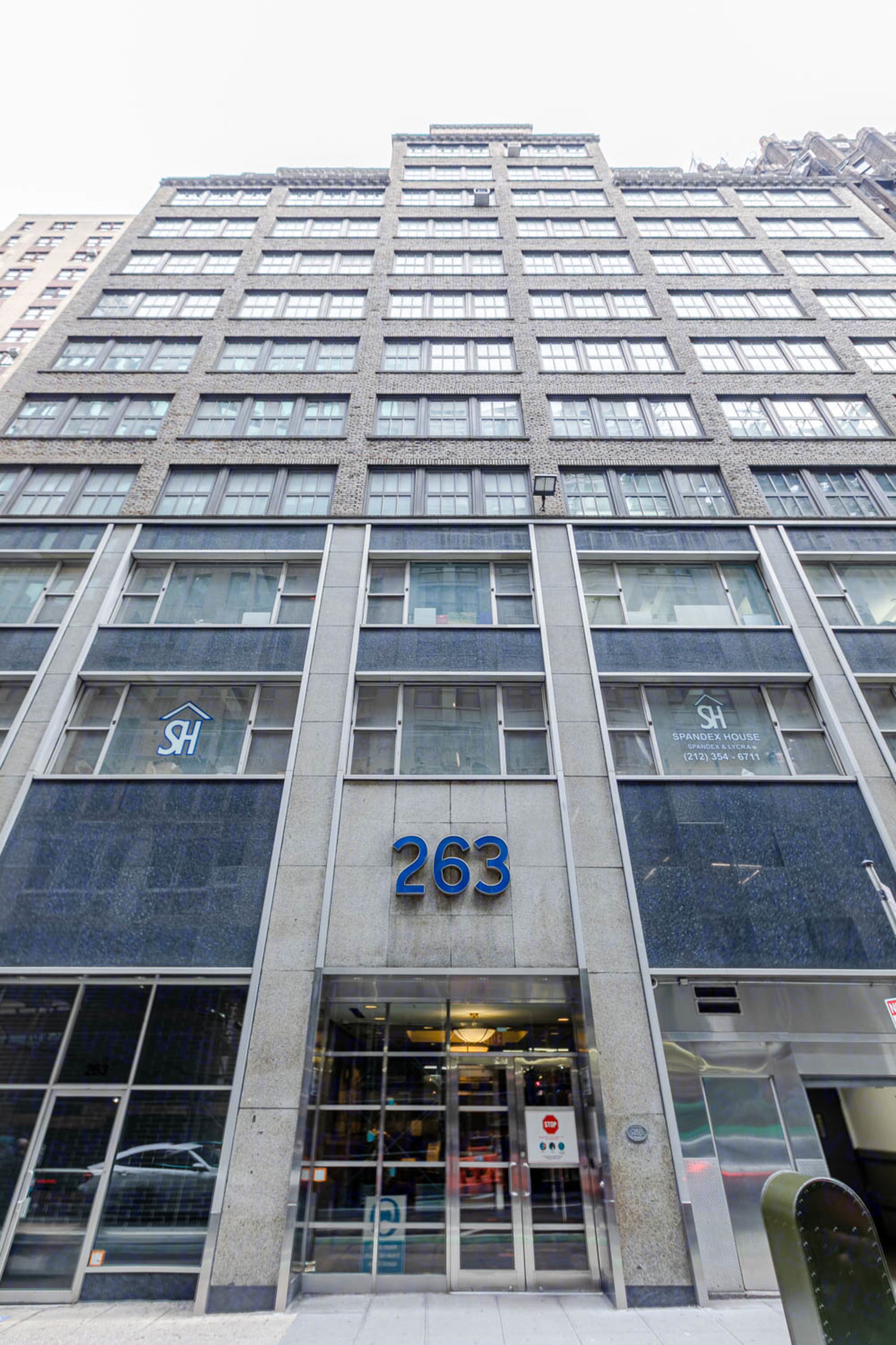 263 West 38th Street, New York, NY Commercial Space for Rent | VTS