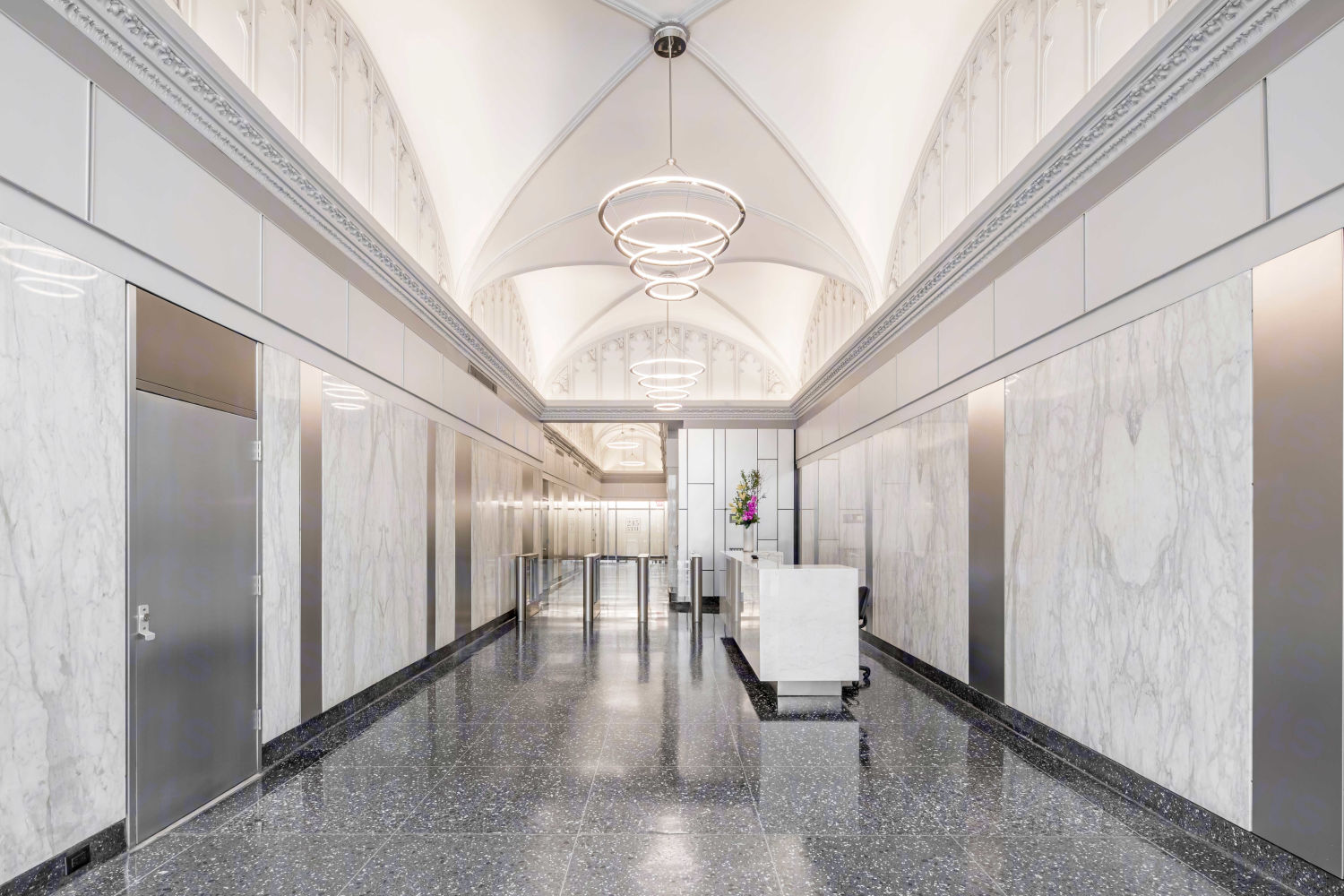 245 Fifth Avenue, New York, NY Commercial Space for Rent | VTS