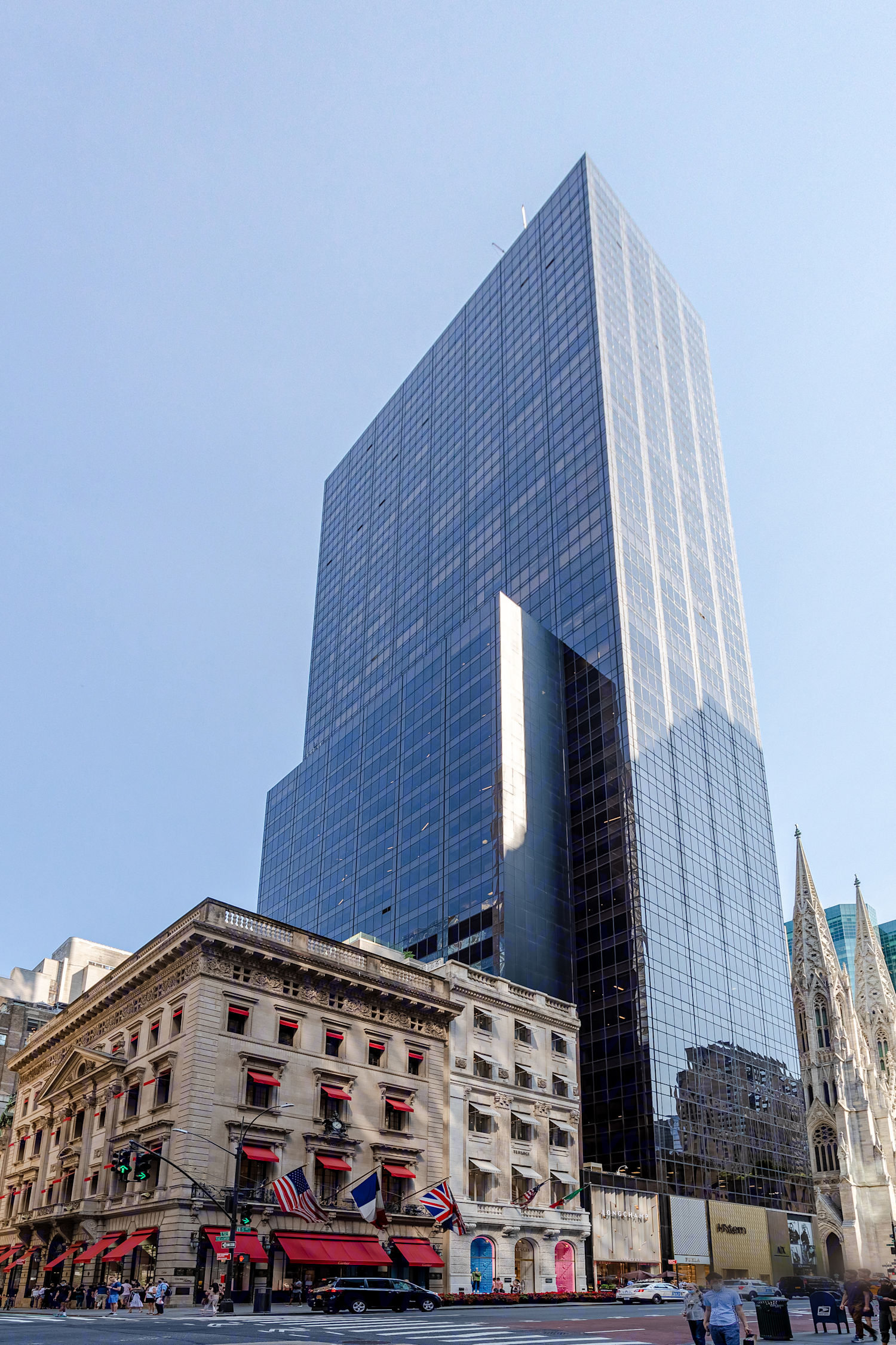 645 Fifth Avenue , New York, NY Commercial Space for Rent | VTS