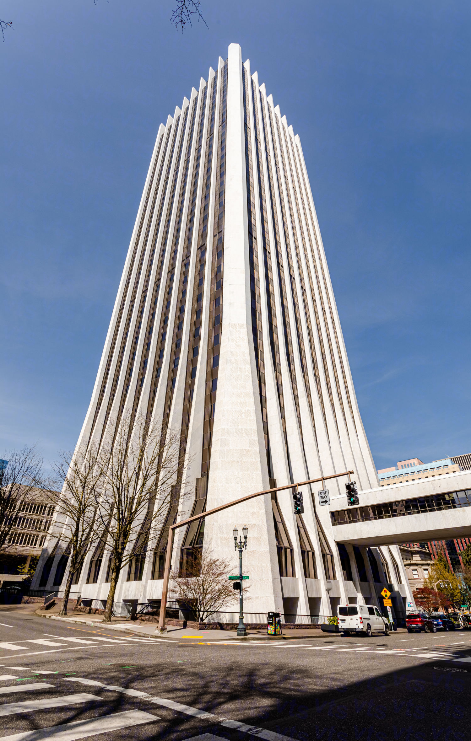 Wells Fargo Center, Portland, Oregon - Skyscrapers on