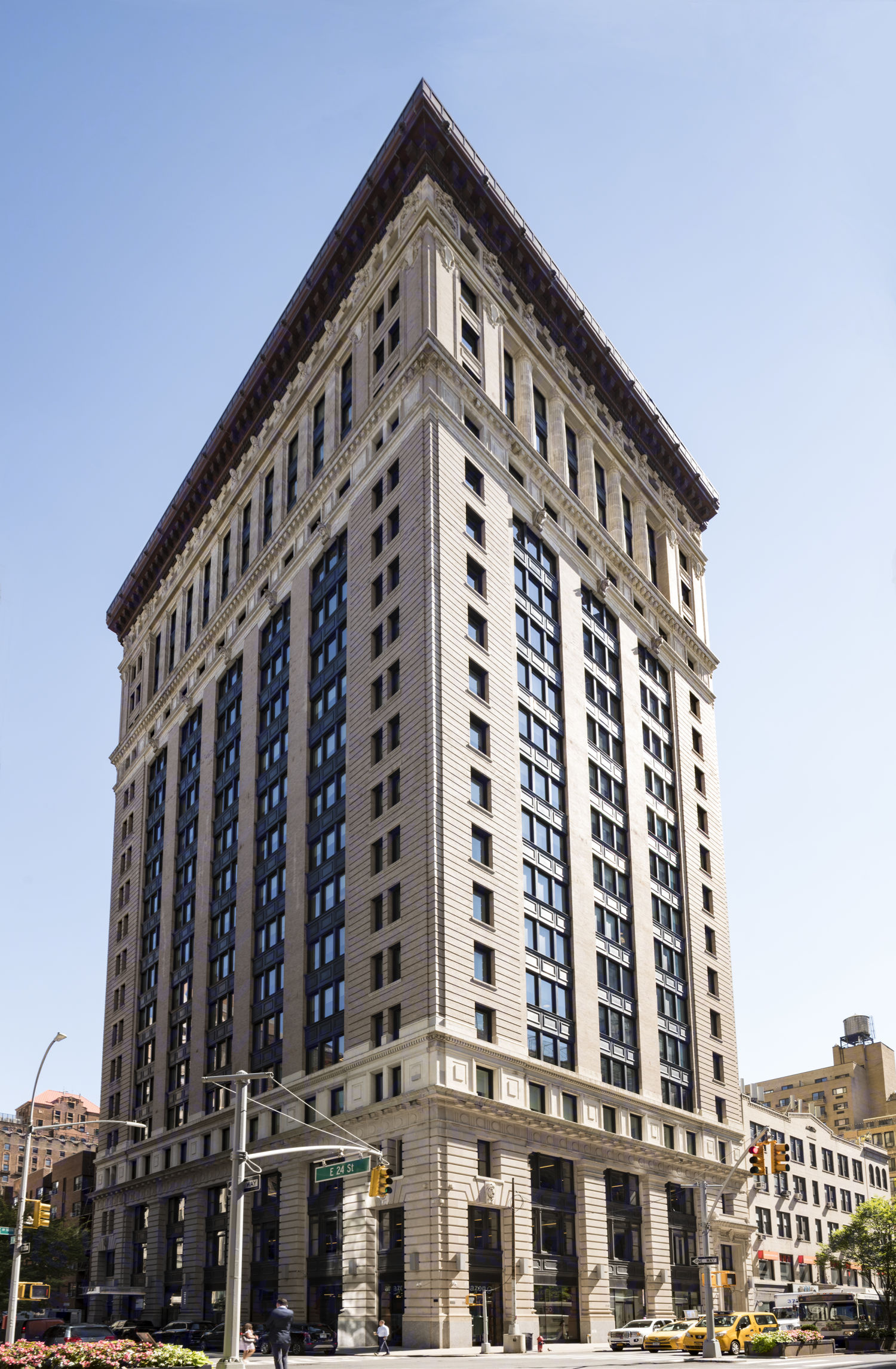 315 Park Avenue South, New York, NY Commercial Space for Rent | VTS