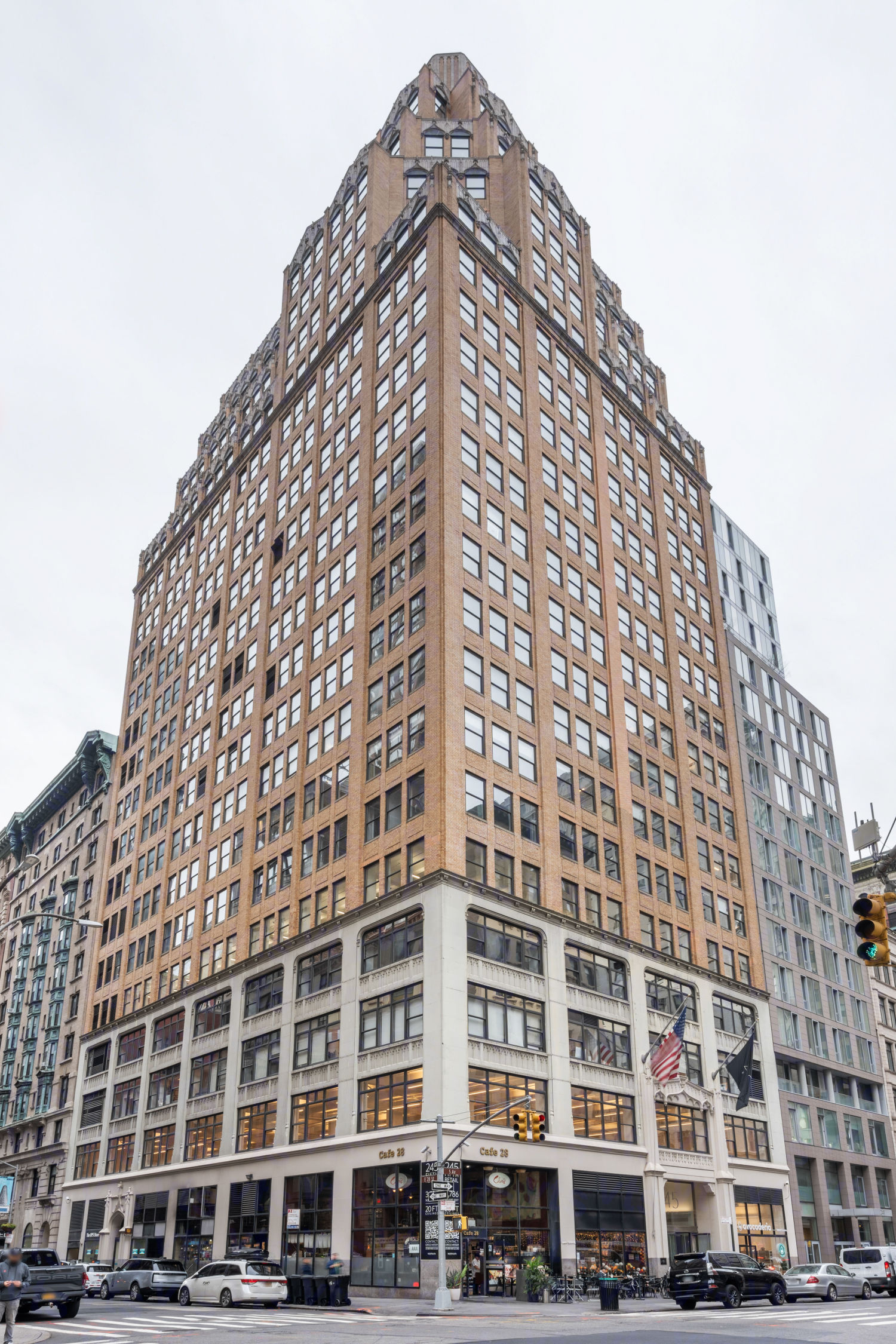 Saks Fifth Avenue's Midtown building could get luxury condos
