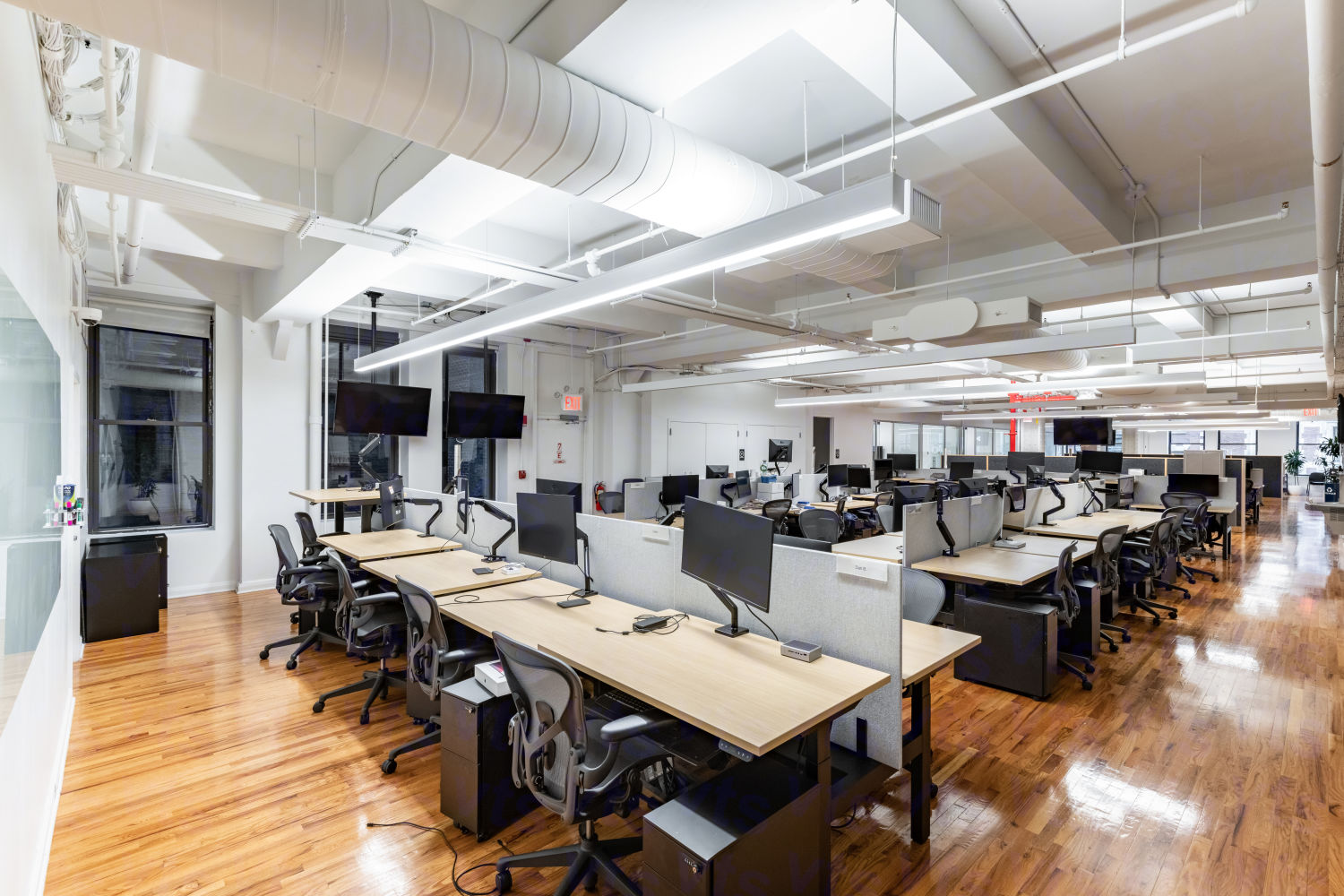 entire-7th-floor-suite-700-commercial-space-for-rent-at-11-east-26th