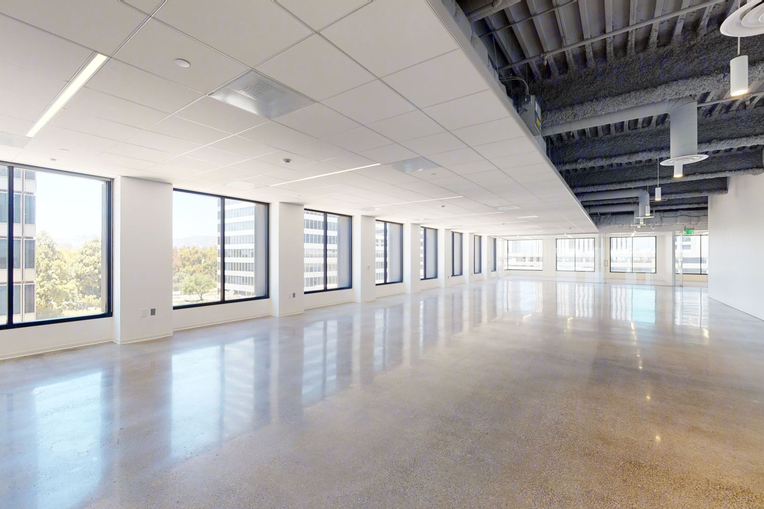 Partial 4th Floor, Suite 425 Commercial Space For Rent At 1900 Avenue 