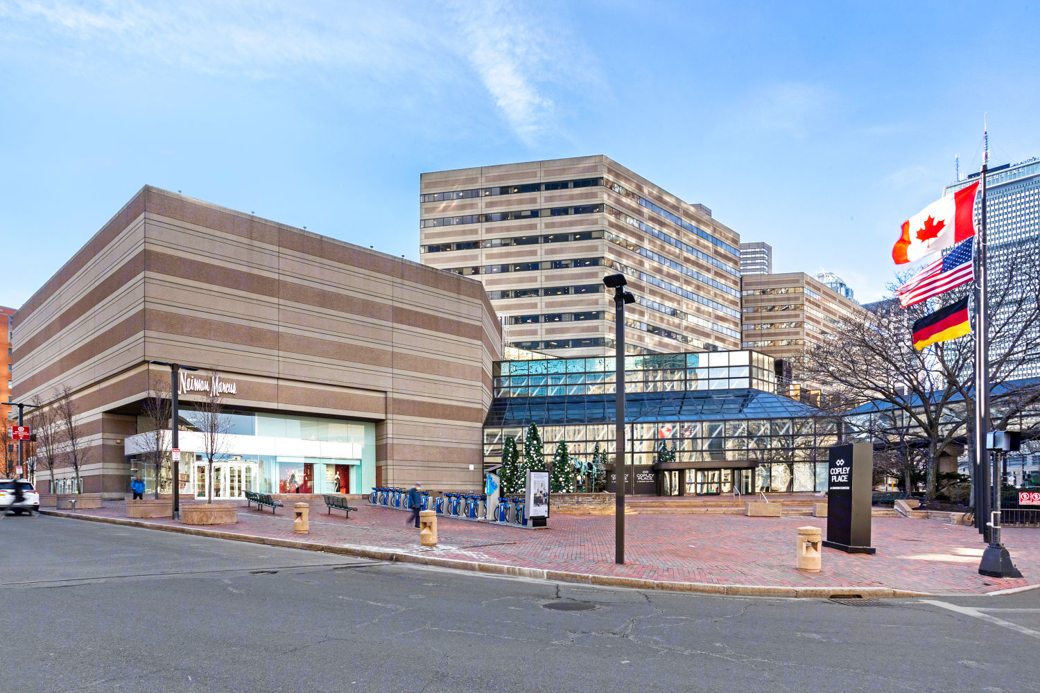 Copley Place - Simon Shopping Destinations - Boston MA, 02116