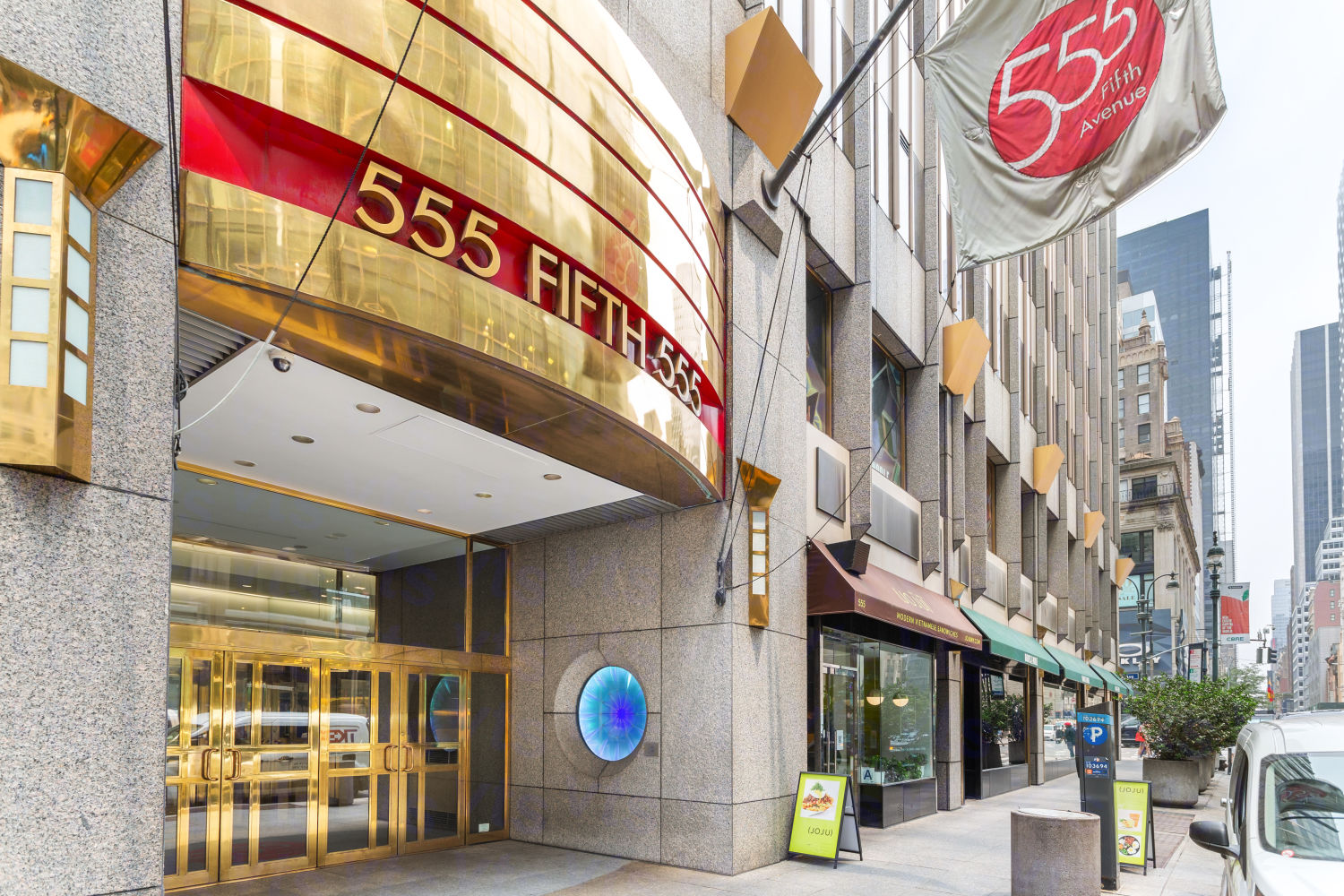 555 10th avenue new york