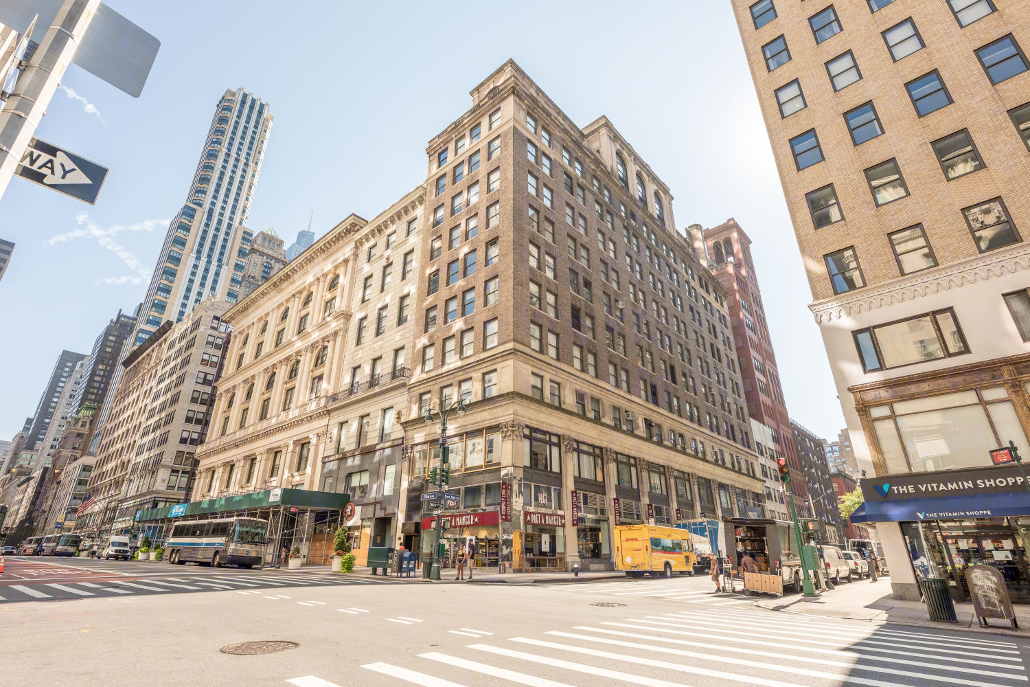 565 Fifth Avenue, New York, NY Commercial Space for Rent