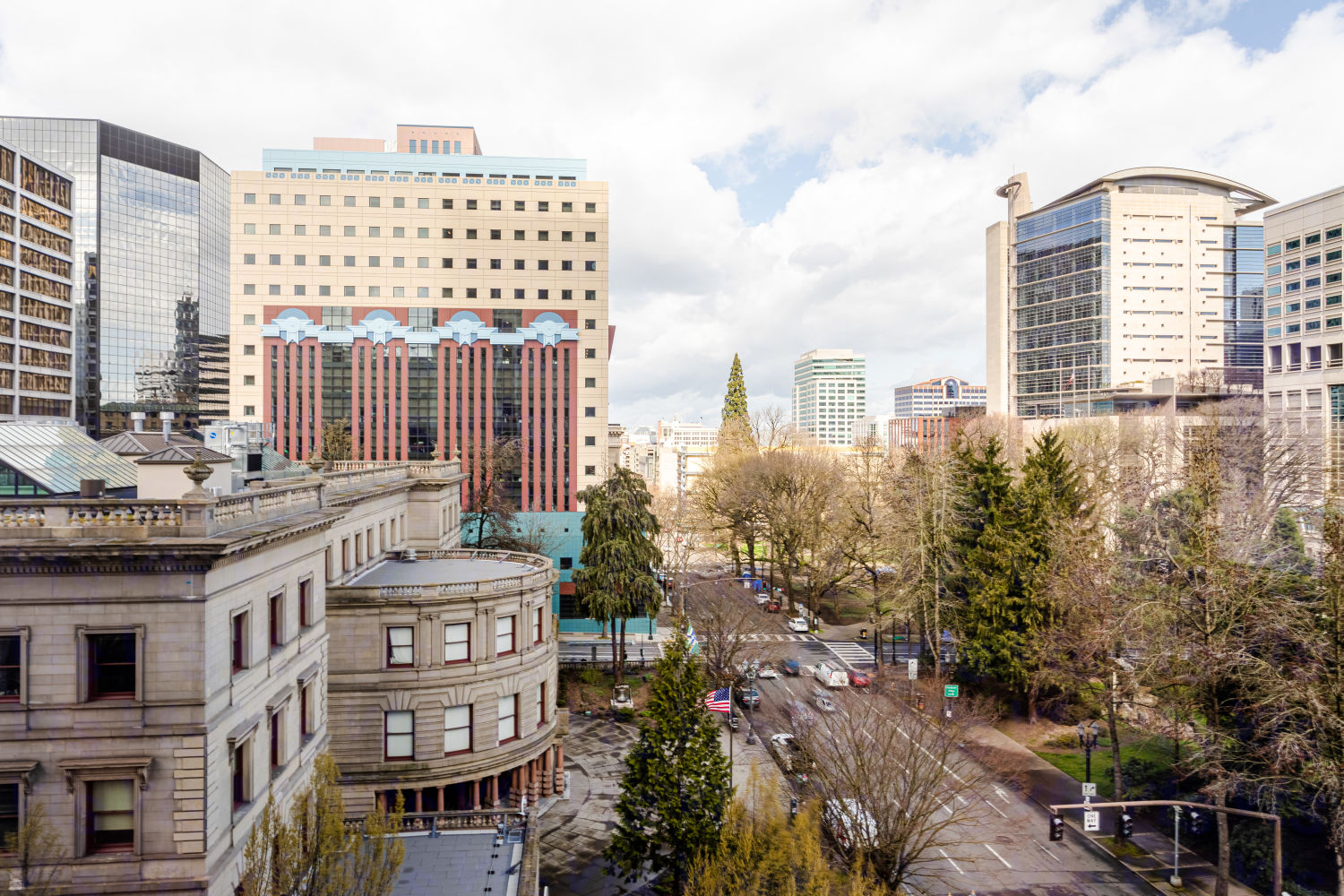 Office For Lease — 1300 SW 5th Ave, Portland, OR 97201, USA, United States