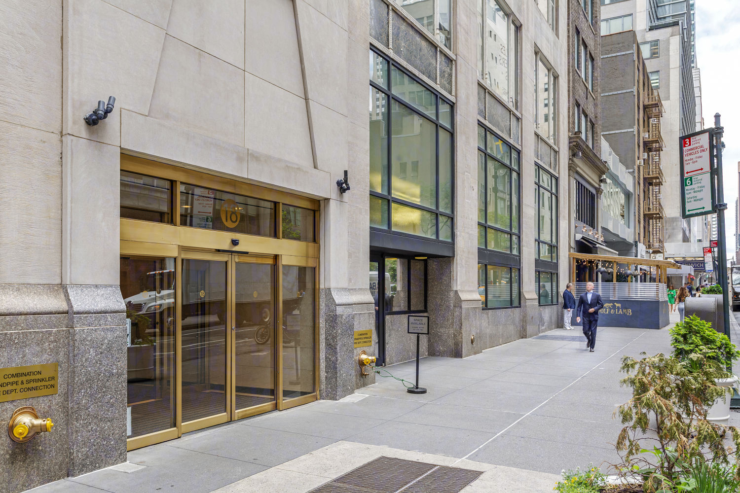 18 East 48th Street, New York, NY Commercial Space for Rent | VTS