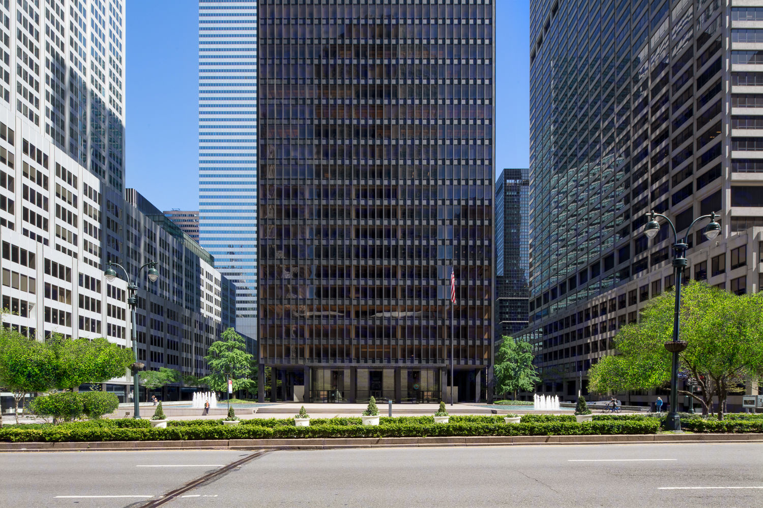 Seagram Building - 375 Park Avenue , New York, NY Commercial Space for ...