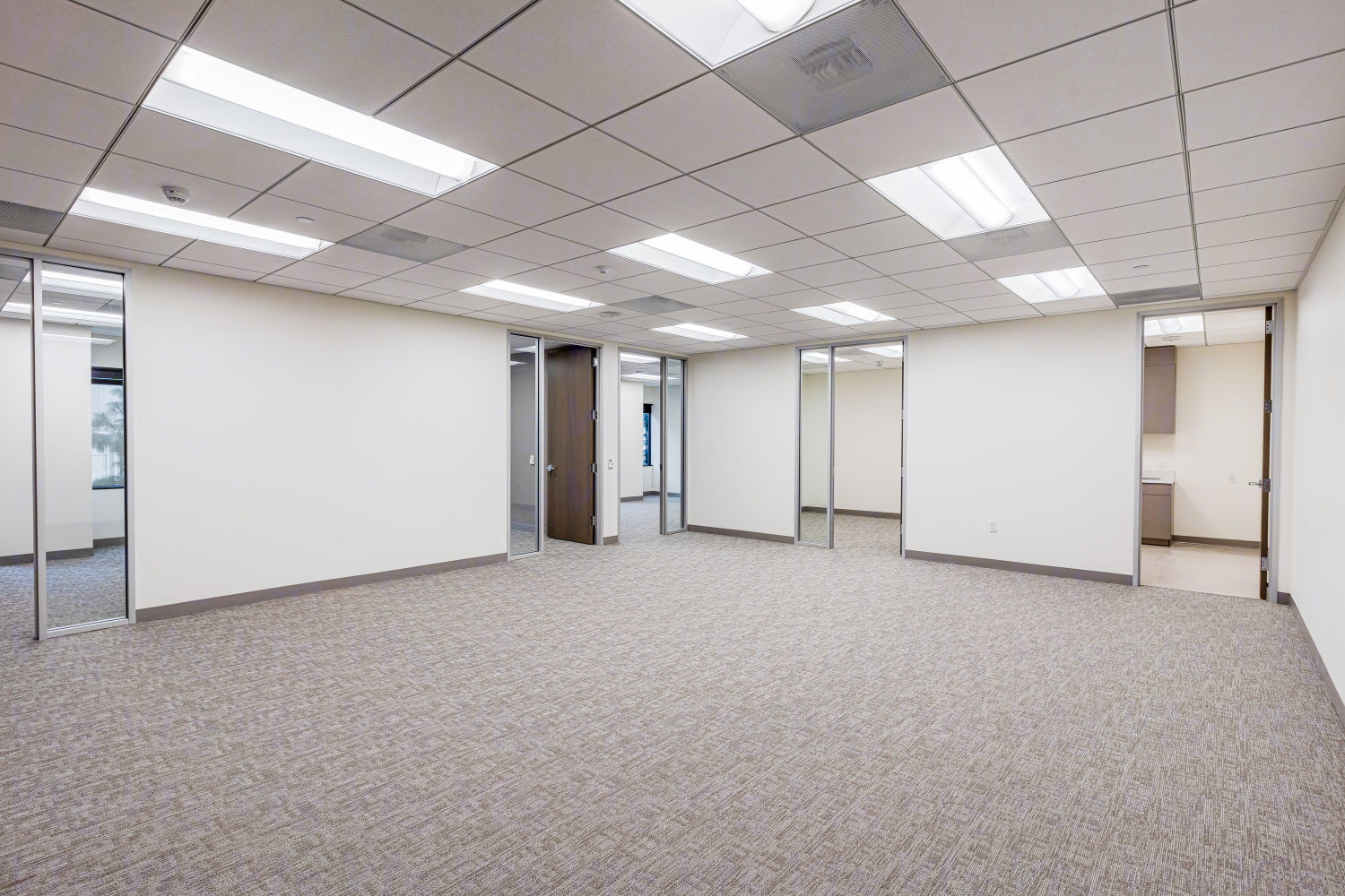 Partial 6th Floor, Suite 660 Commercial Space for Rent at 515 South ...