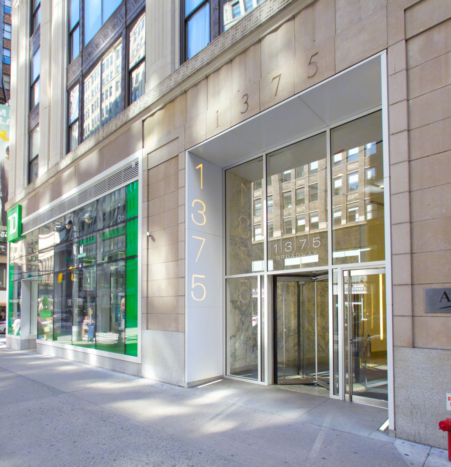 1375 Broadway, New York, NY Commercial Space for Rent | VTS