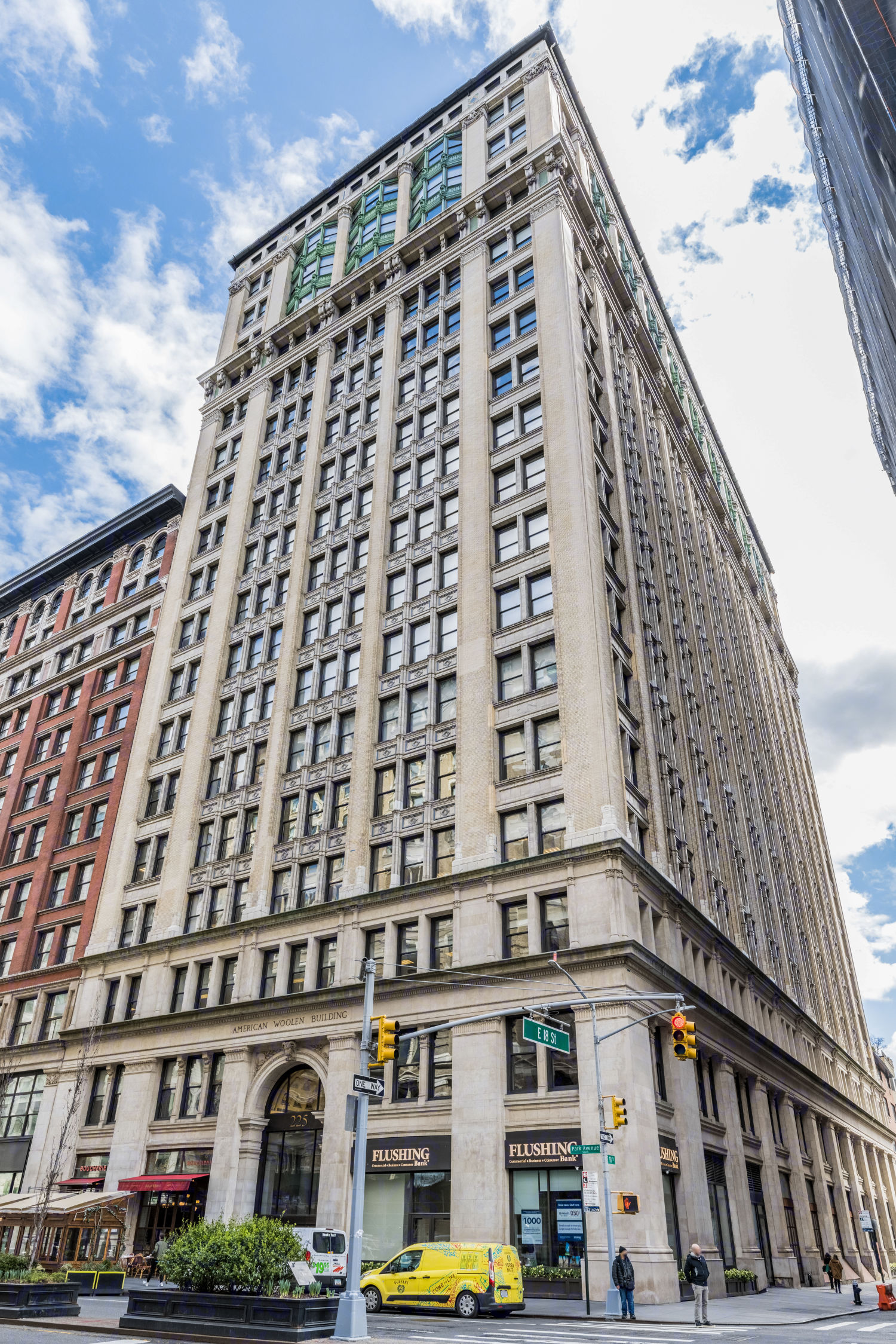 225 Park Avenue South, New York, NY Commercial Space for Rent VTS