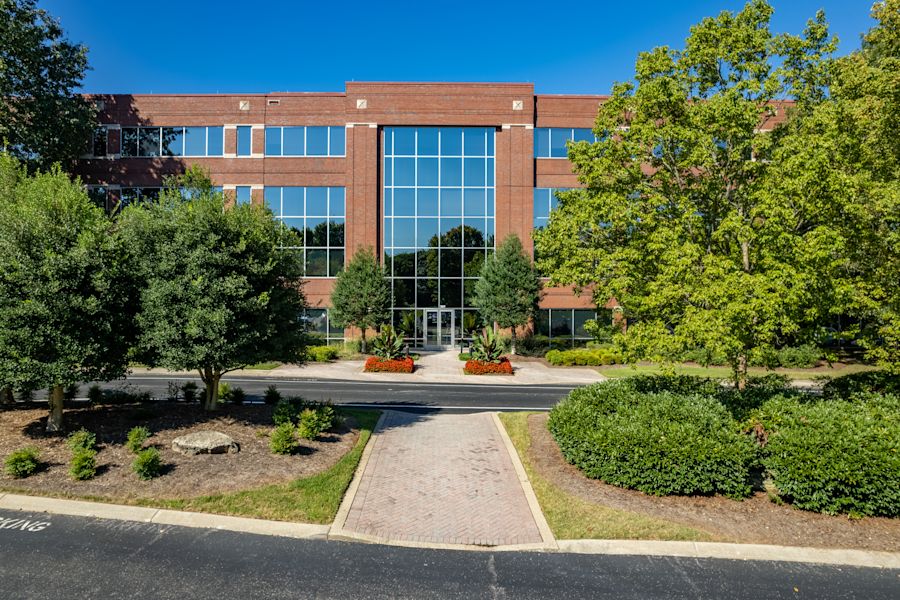 Aspen Grove Office Center - 315 + 341 Cool Springs Boulevard