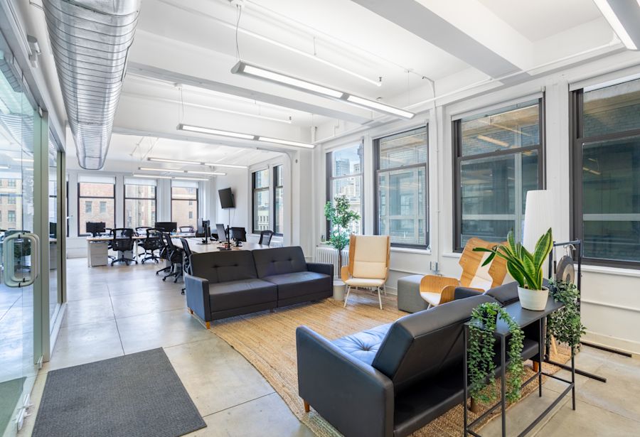 Waiting Area - Entire 7th Floor, Suite Entire 7th Floor - 307 Fifth Avenue