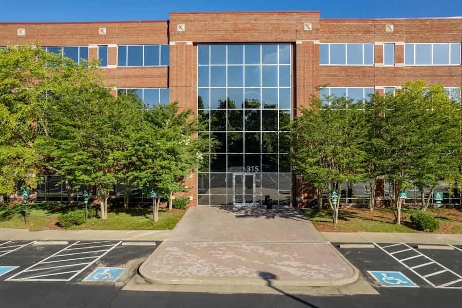 Aspen Grove Office Center - 315 + 341 Cool Springs Boulevard