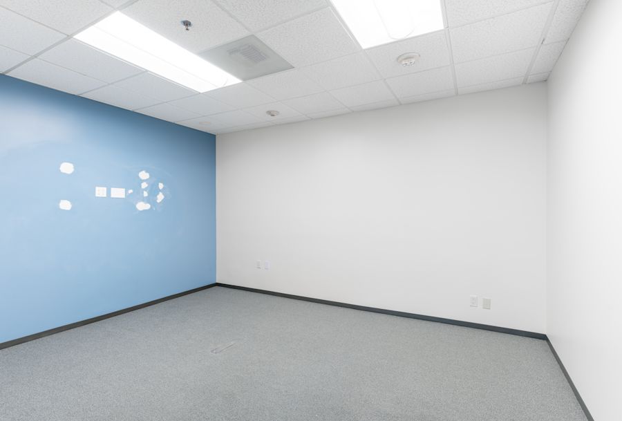 Room 8
