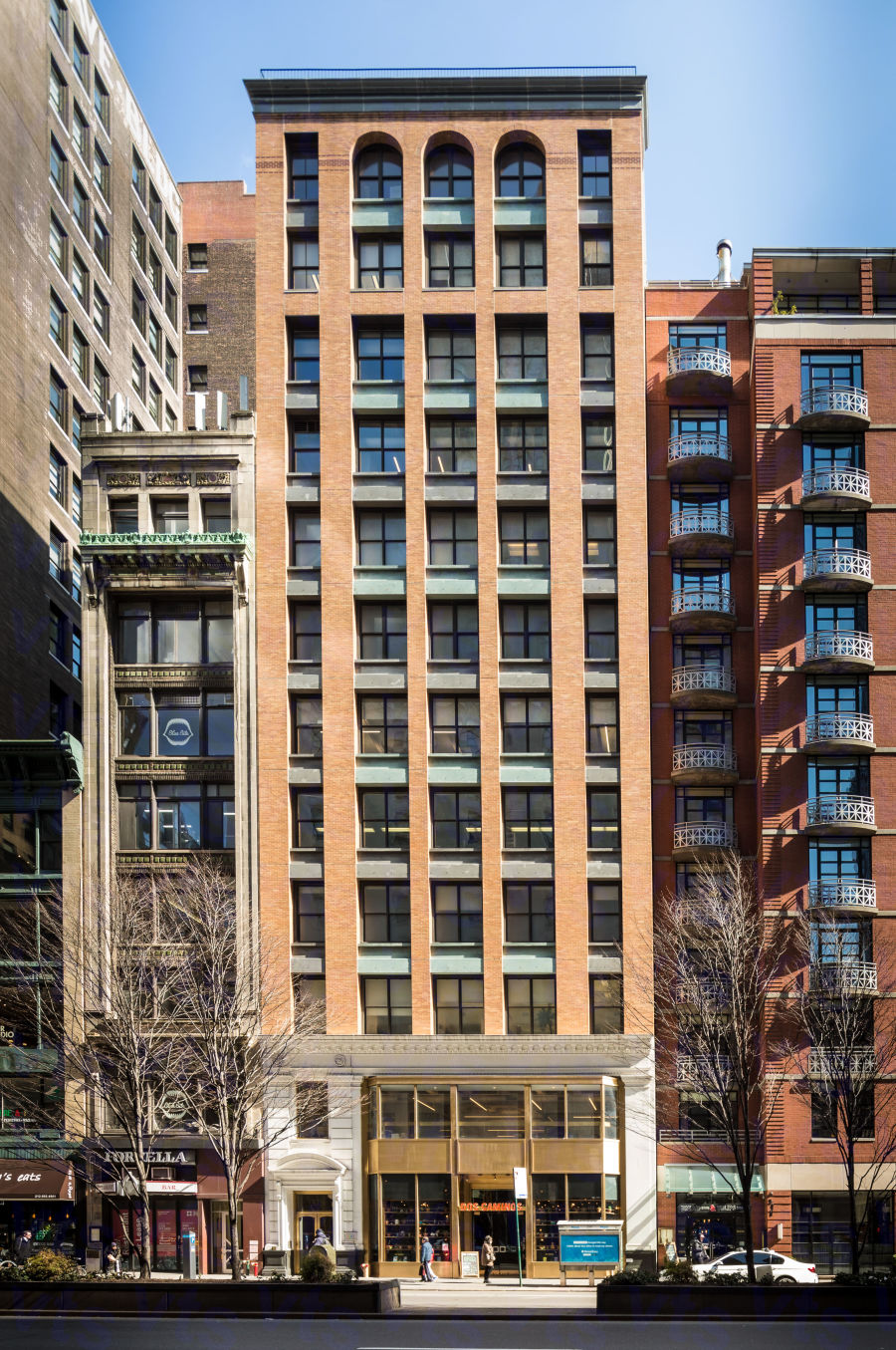 373 Park Avenue South