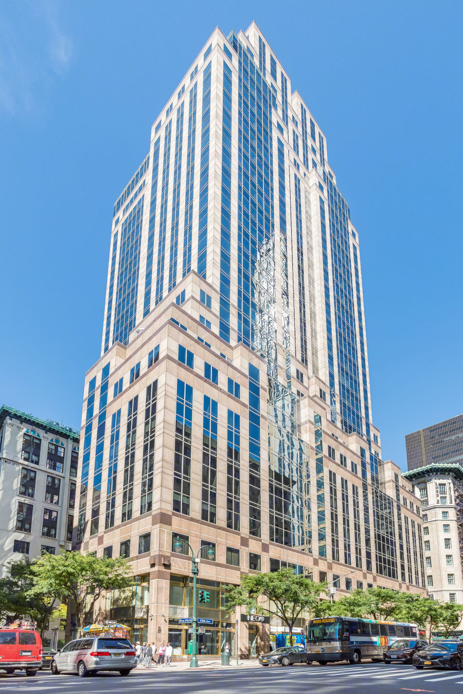 420 Fifth Avenue, New York, NY Commercial Space for Rent | VTS