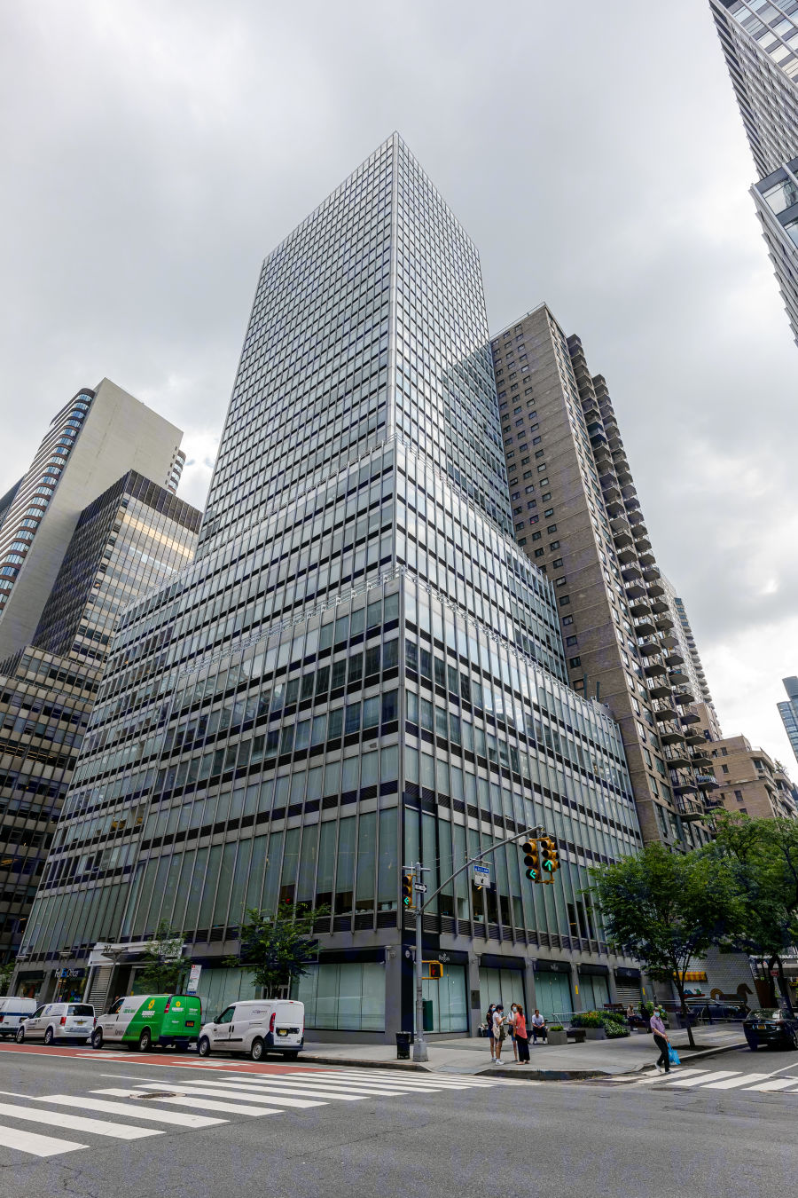 747 Third Avenue, New York, NY Commercial Space for Rent | VTS