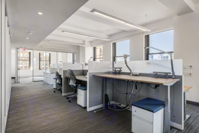 Entire 42nd Floor, Suite 4200 Commercial Space for Rent at