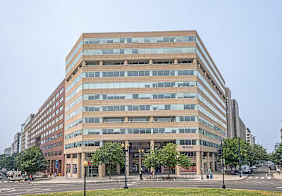 One Thomas Circle