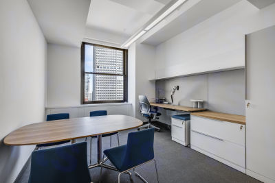 Entire 42nd Floor, Suite 4200 Commercial Space for Rent at