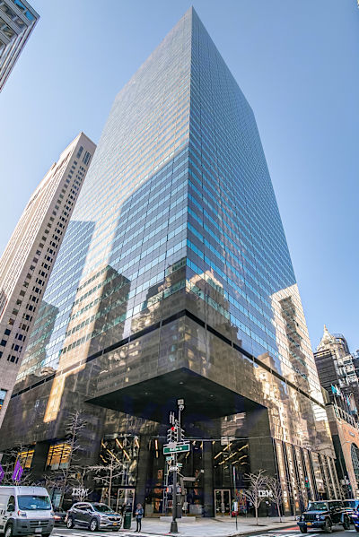 590 Madison Avenue