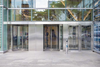 RBC Center, 155 Wellington Street